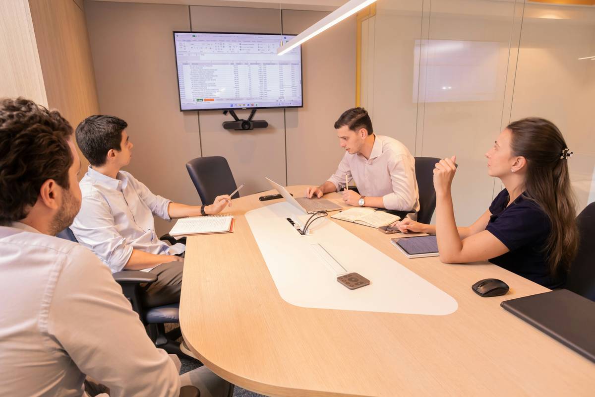 Is Purchasing Manager a Good Job: 7 Proven Reasons to Avoid Costly Career Mistakes